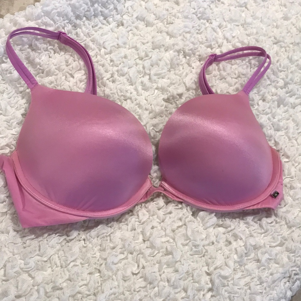 Victoria’s Secret very sexy push up bra